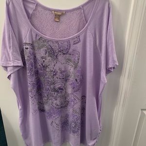 Lovely, lavender shirt w/lace @back neckline